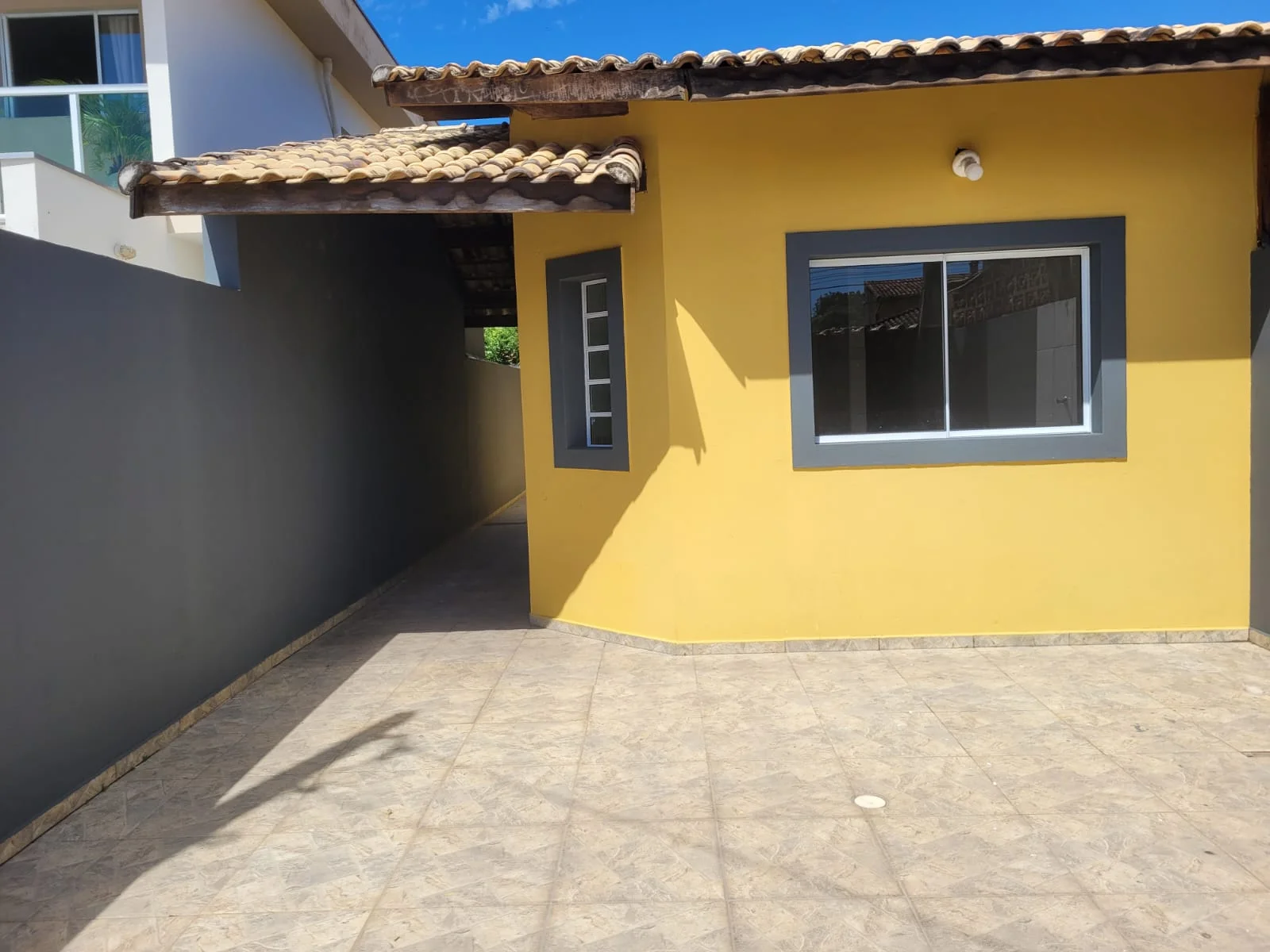 Casa com 2 dormitórios no bairro Nova Itanhaém