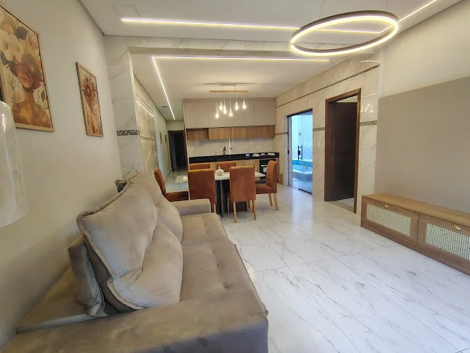 Casa com 3 dormitórios mobiliado próximo à praia no bairro Caiçara