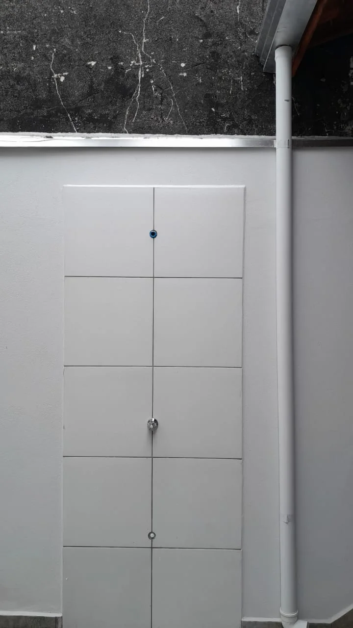 1001079180.jpg