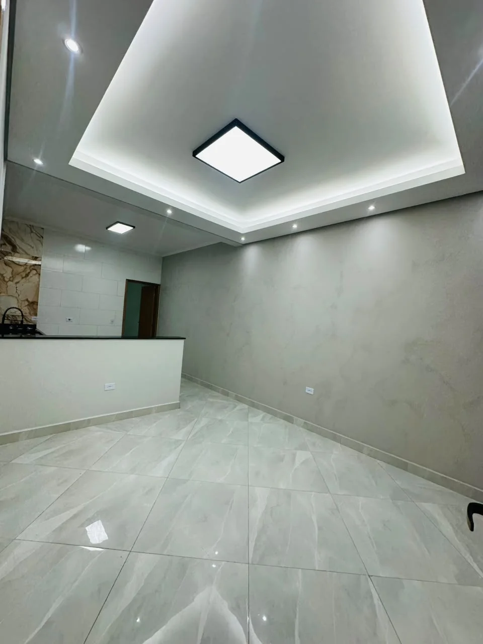 76a0cb8c-84dd-4163-83cf-56954464f898.jpg