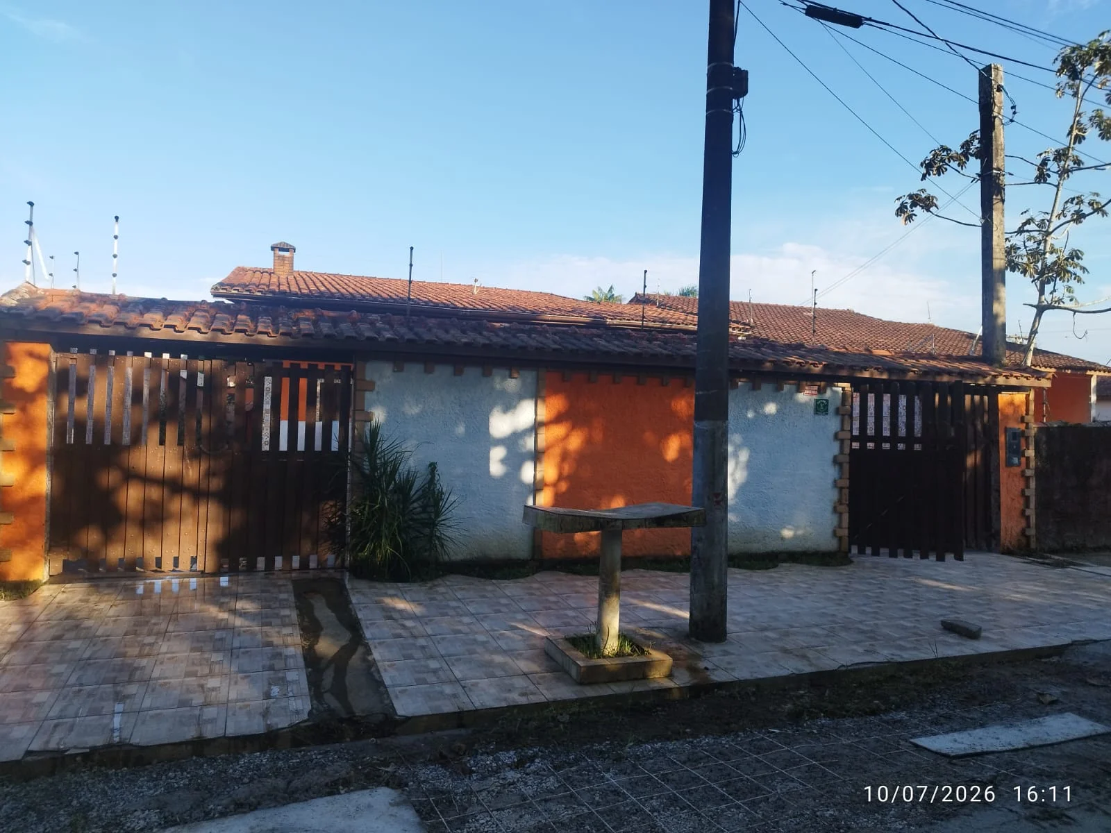 Casa com 3 dormitórios próximo à praia no bairro Cibratel II