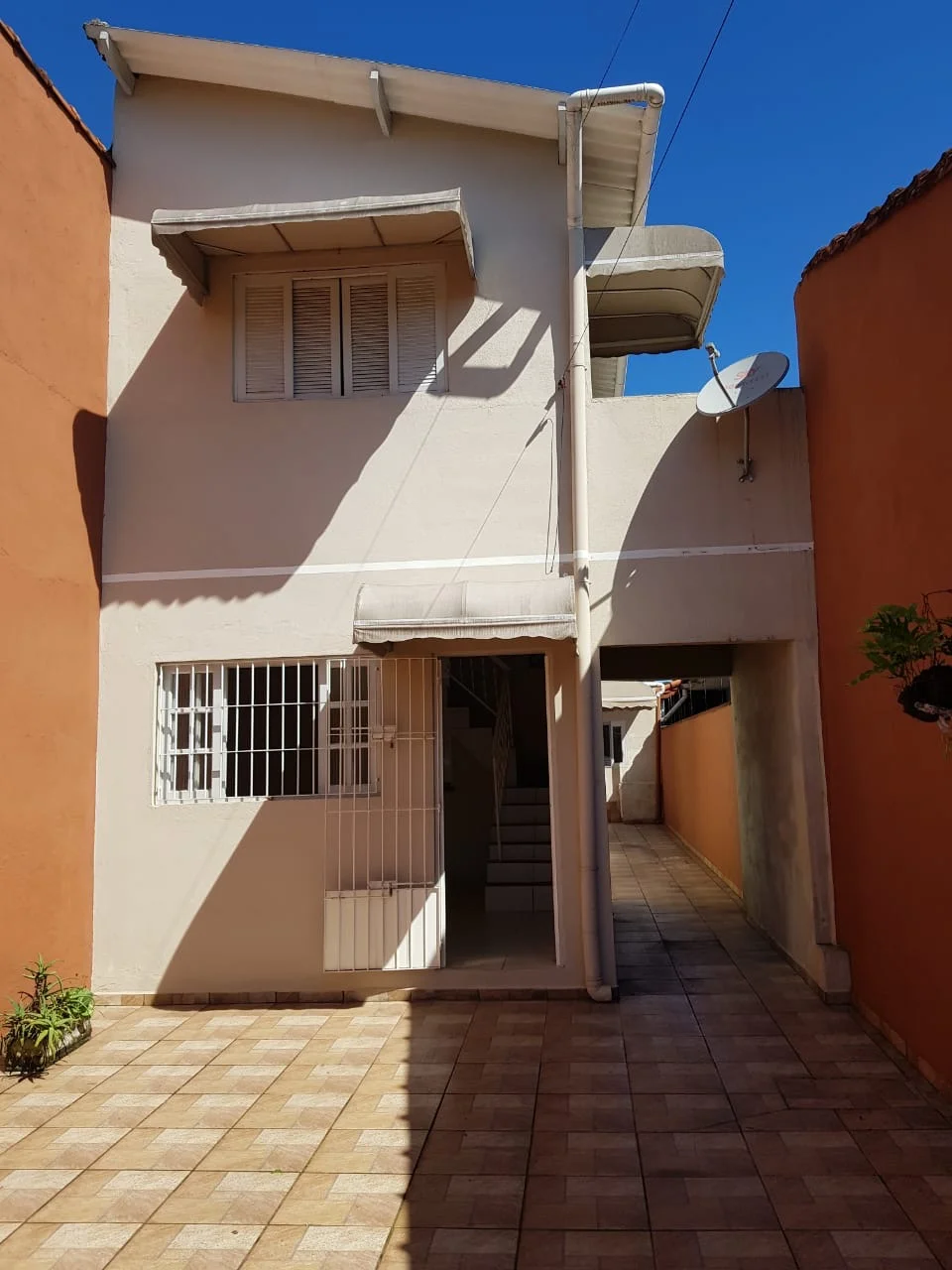 Casa com 2 dormitórios mobiliado no bairro Jardim Suarão (Interior)