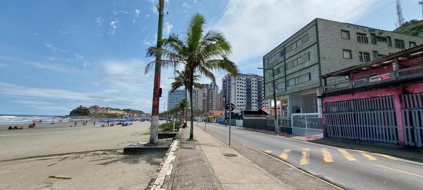 Apartamento com 3 dormitórios mobiliado com vista para o mar no bairro Praia dos Sonhos