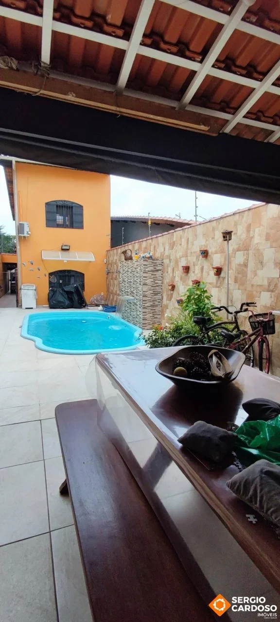 Casa com 2 dormitórios com vista para o mar no bairro Cibratel II