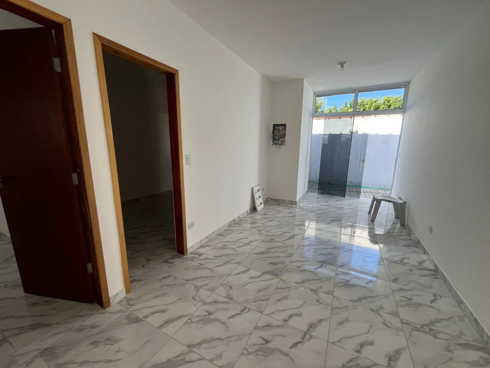 Condomínio com 2 dormitórios próximo à praia no bairro Cibratel II