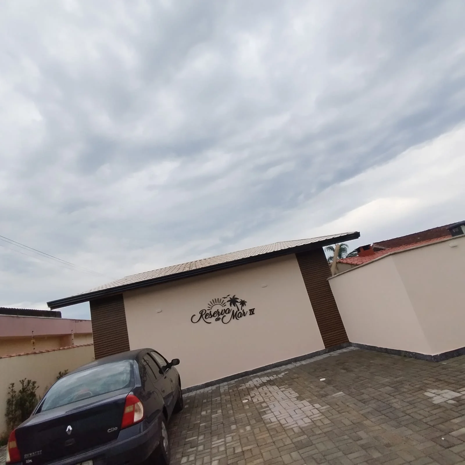 Condomínio com 2 dormitórios próximo à praia no bairro Cibratel II