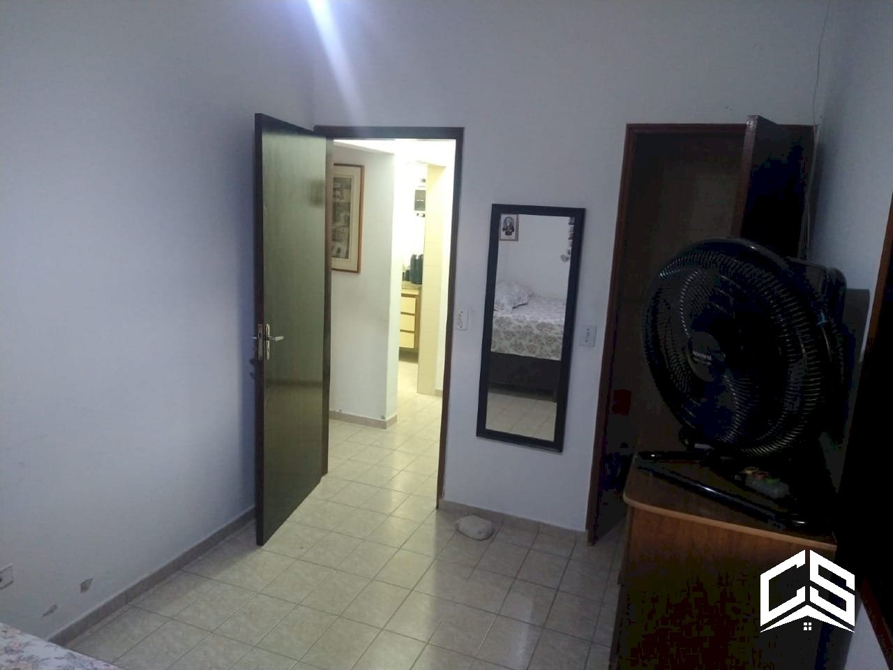 eac2c6ddc1fa0bd7c05d46d73076bee7.jpg