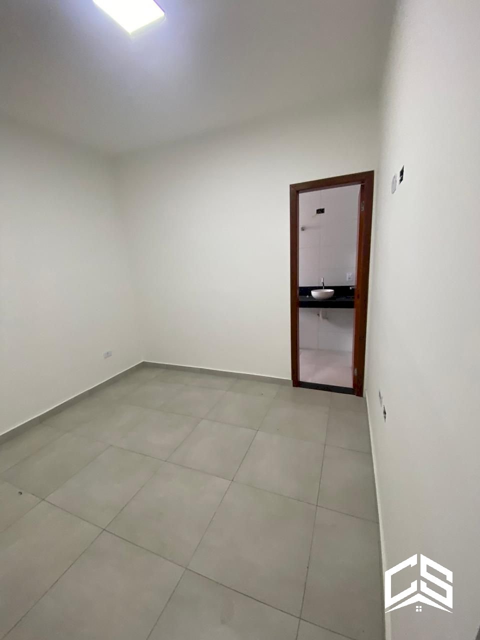 2e5afdbcf5a6fe42aa749c00b03f9a88.jpg