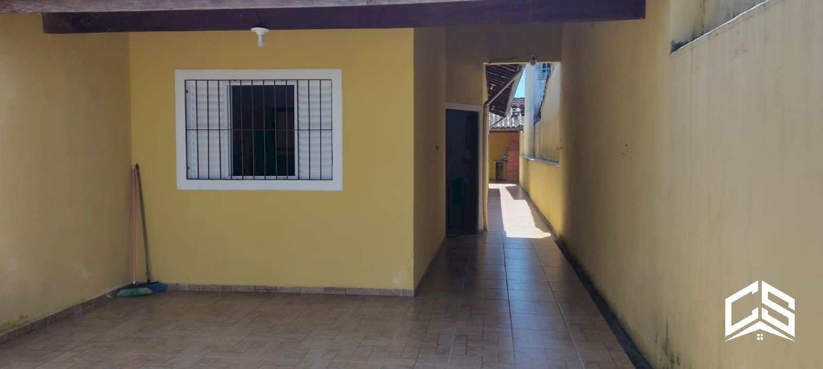 Casa com 2 dormitórios no bairro Suarão