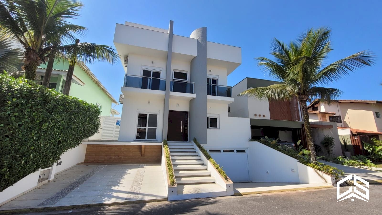 Casa alto padrão no condomínio fechado Estrela Del Mar