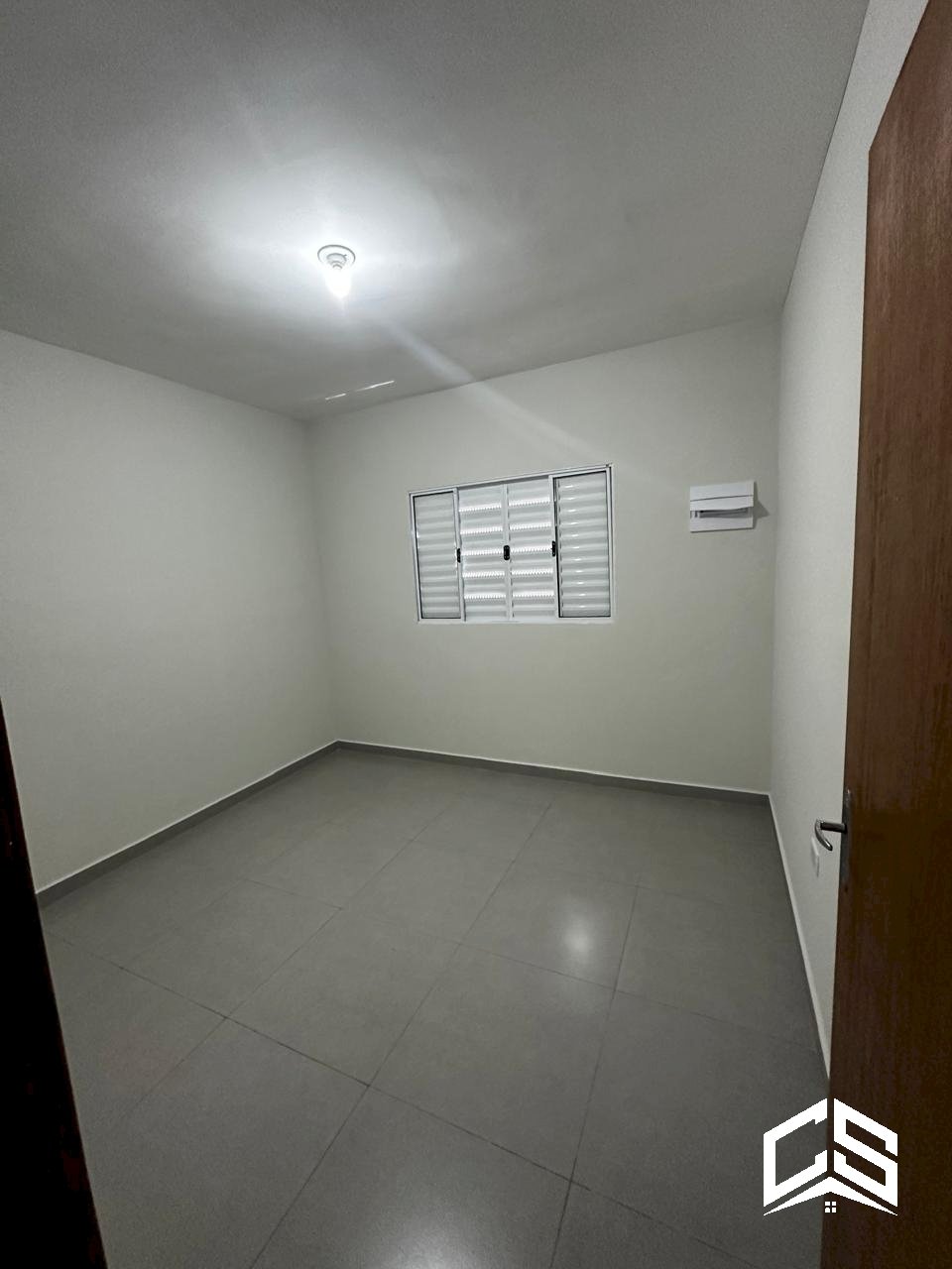 aaa362ef32cc8acf1eb7f1bc22f7581b.jpg