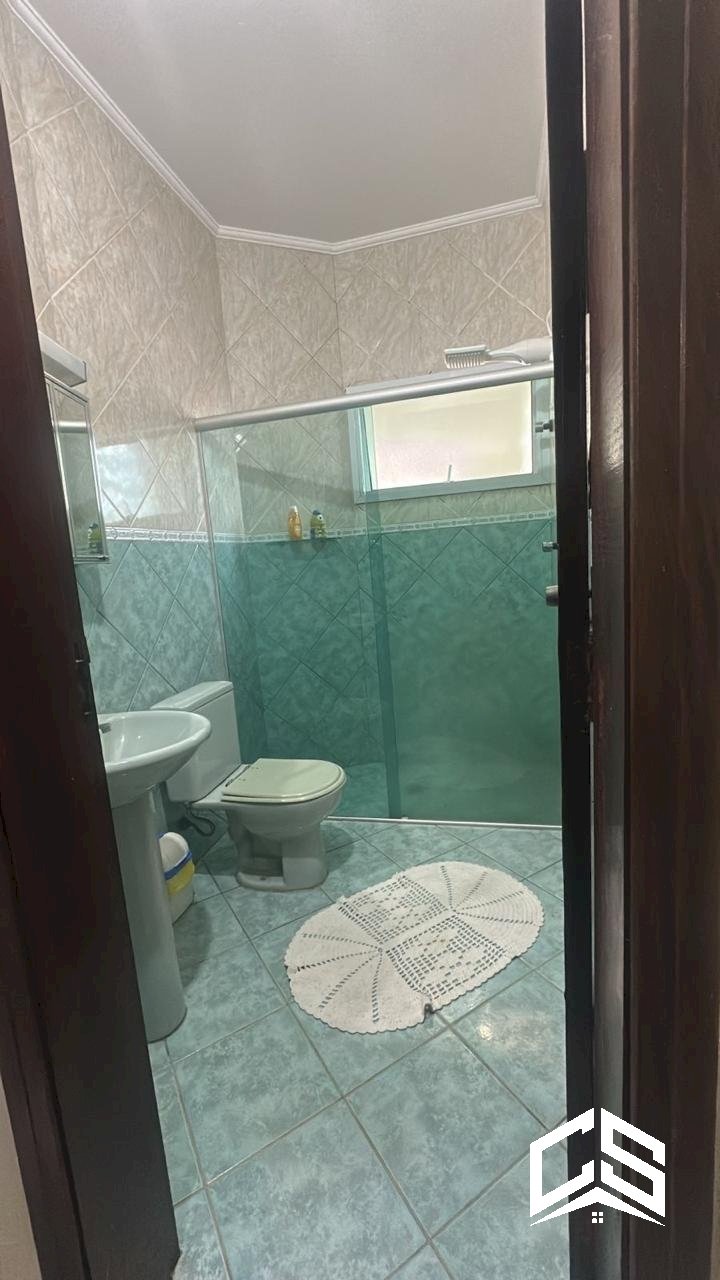 2c99e8ae6028bd01e059933f30f587fd.jpg