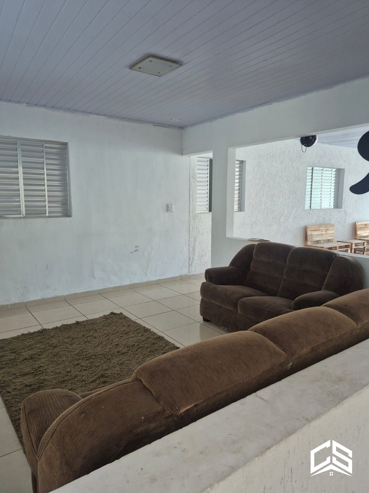 Casa com 5 dormitórios no bairro Jardim Oásis