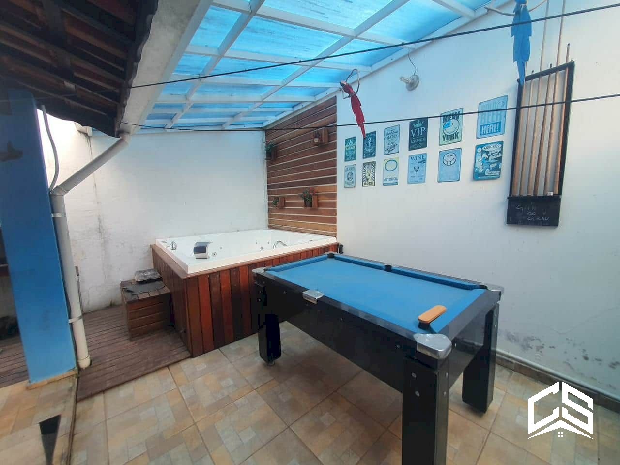 CASA A VENDA